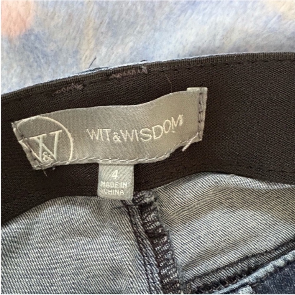 Wit & Wisdom Ab Solution Skinny Jeans Size 4 - Picture 4 of 4